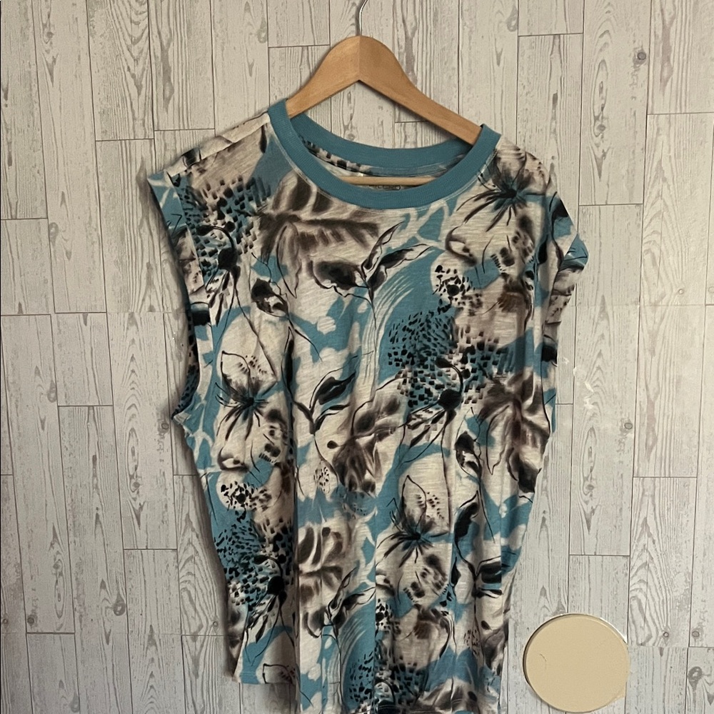 Pilcro Blue Floral Crewneck Sleeveless Top